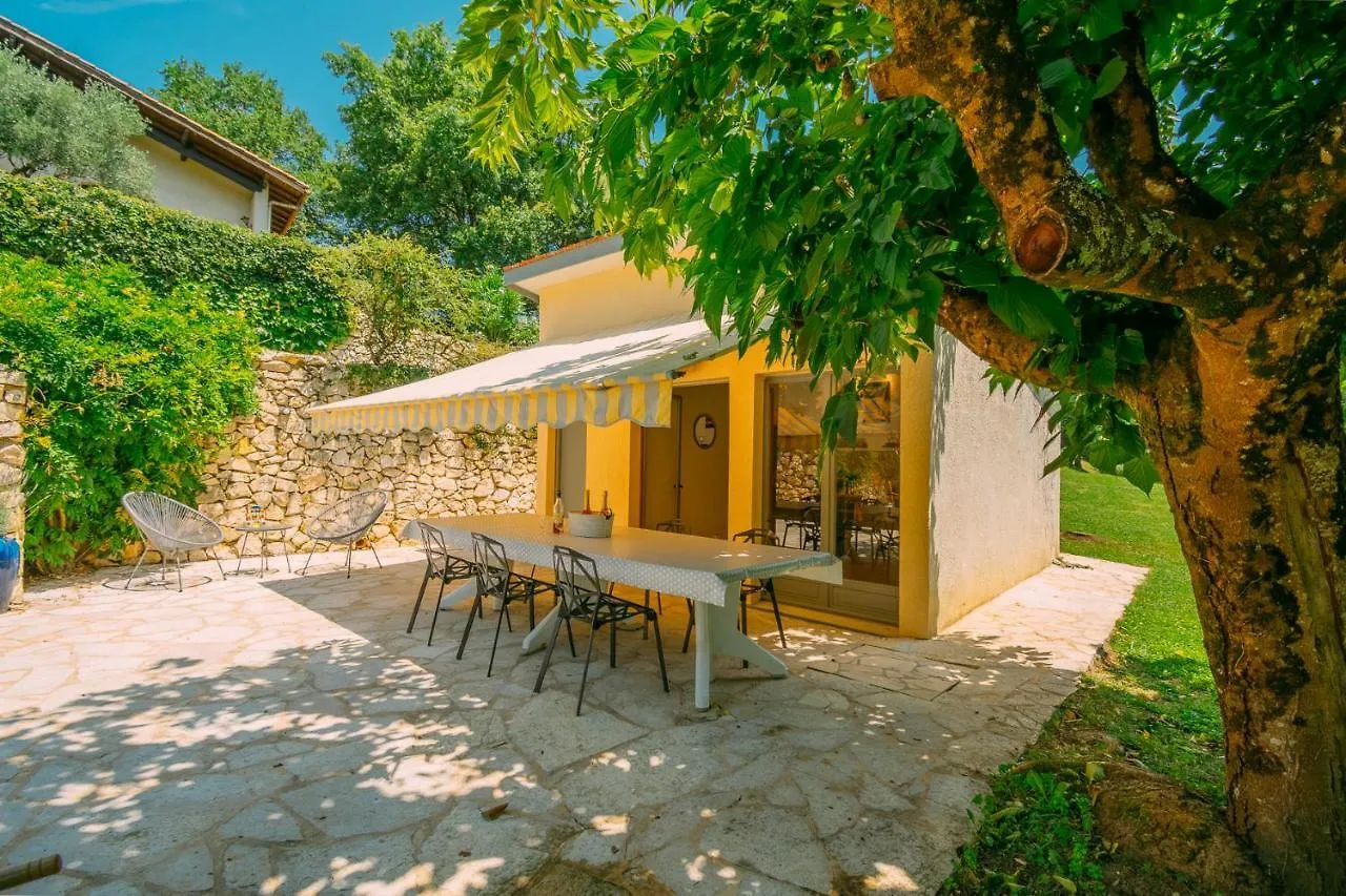 Suite Armagnac, Relaxing Gite Near Nogaro Apartamento