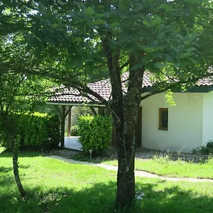 Domaine Le Poteau Hébergement de vacances